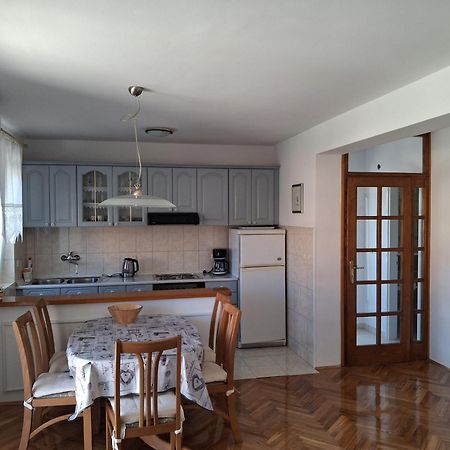 Apartments Antica Rab Town Exterior photo